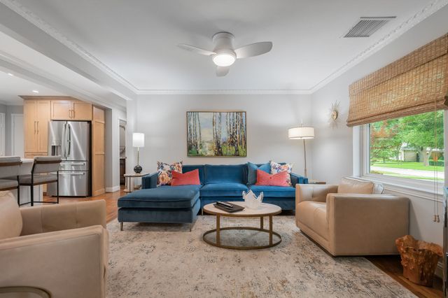 7110 Mossvine Drive, Dallas, TX 75254