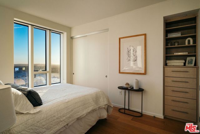 889 Francisco Street 1801, Los Angeles, CA 90017