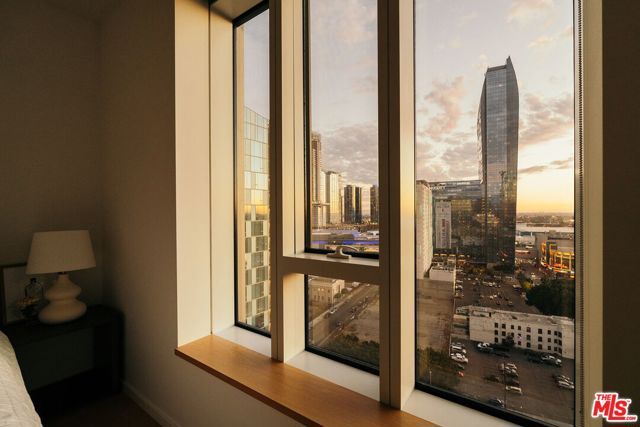 889 Francisco Street 1801, Los Angeles, CA 90017