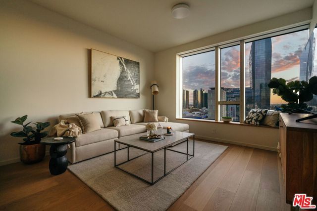 889 Francisco Street 1801, Los Angeles, CA 90017