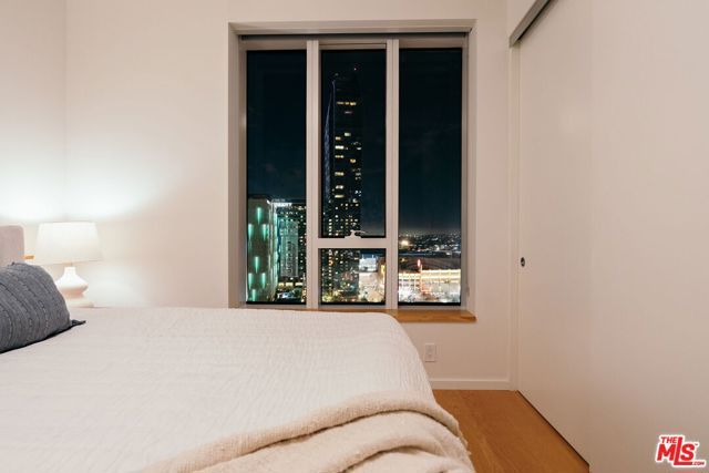 889 Francisco Street 1801, Los Angeles, CA 90017