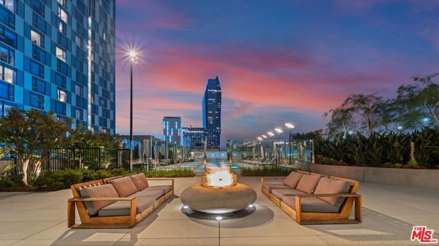 889 Francisco Street 1801, Los Angeles, CA 90017