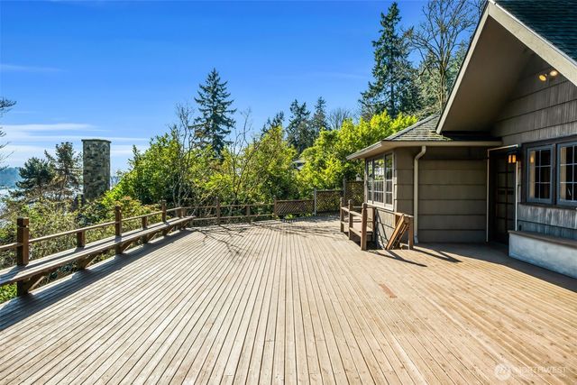 4514 Ferncroft Road, Mercer Island, WA 98040