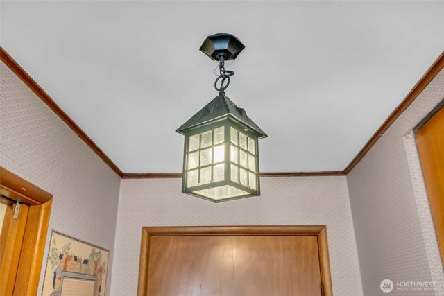 4514 Ferncroft Road, Mercer Island, WA 98040