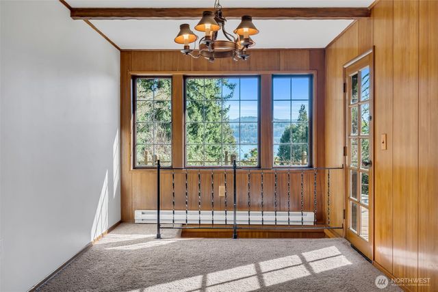 4514 Ferncroft Road, Mercer Island, WA 98040