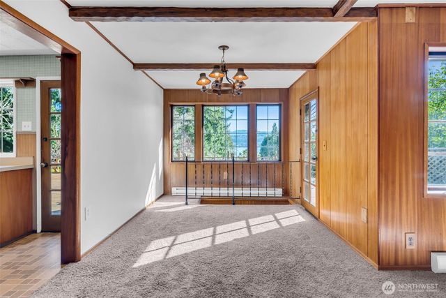4514 Ferncroft Road, Mercer Island, WA 98040