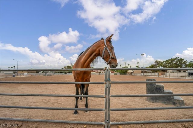 5412 Avenida Vaquero, Las Vegas, NV 89108