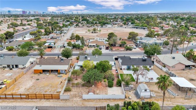 5412 Avenida Vaquero, Las Vegas, NV 89108