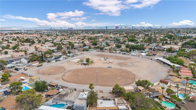 5412 Avenida Vaquero, Las Vegas, NV 89108