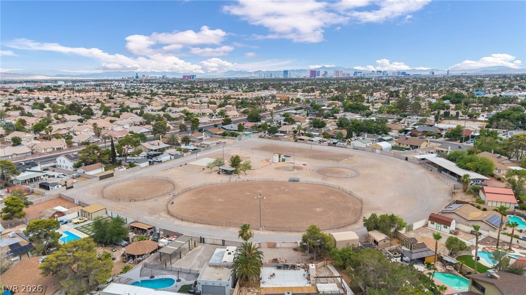 5412 Avenida Vaquero, Las Vegas, NV 89108 — photo 2