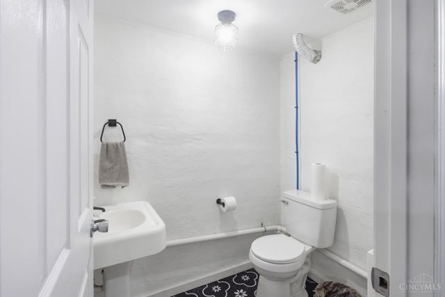 215 S Wayne Avenue, Lockland, OH 45215