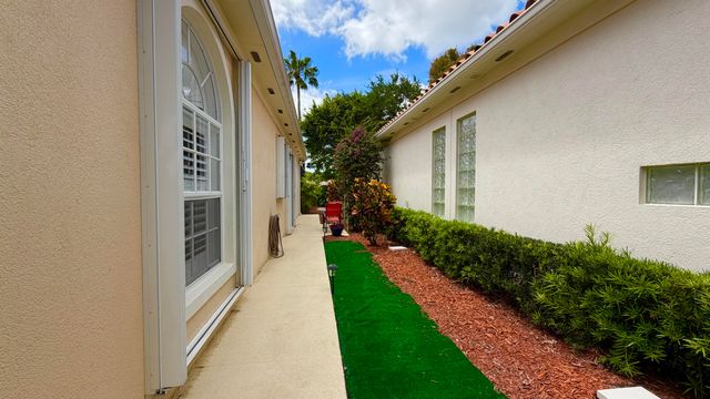 2749 Irma Lake Drive, West Palm Beach, FL 33411