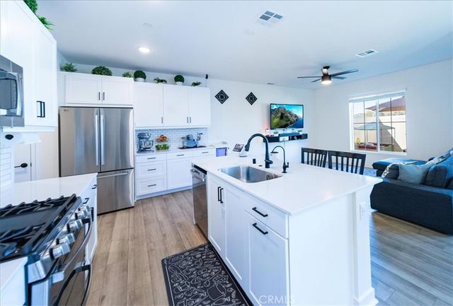 35246 Blossom, Fallbrook, CA 92028