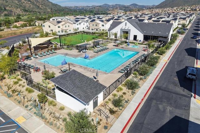 35246 Blossom, Fallbrook, CA 92028