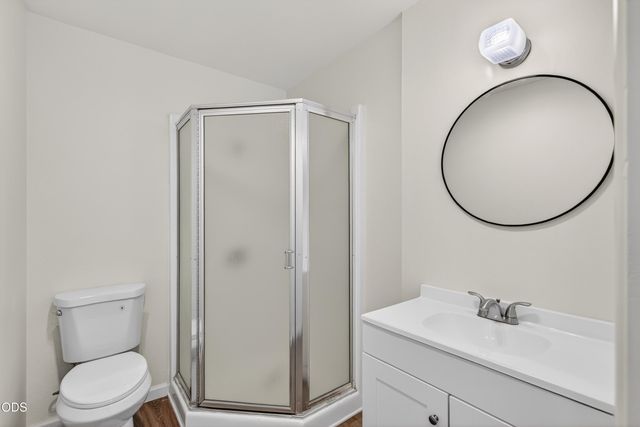 502 S B Street, Phoenix, OR 97535