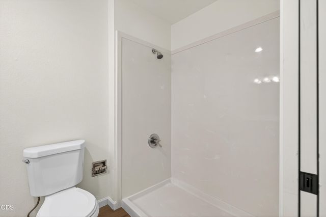 502 S B Street, Phoenix, OR 97535