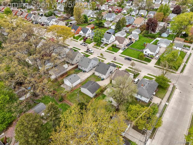 24621 Cherry Street, Dearborn, MI 48124