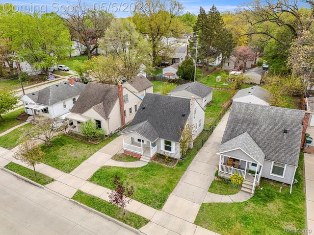 24621 Cherry Street, Dearborn, MI 48124
