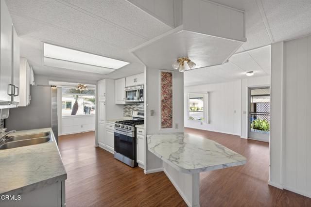 125 Frost Circle 125, Ventura, CA 93003