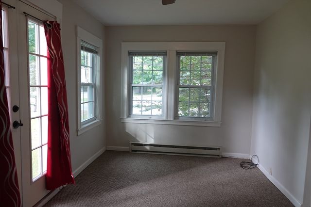 80 Center St, Burlington, MA 01803