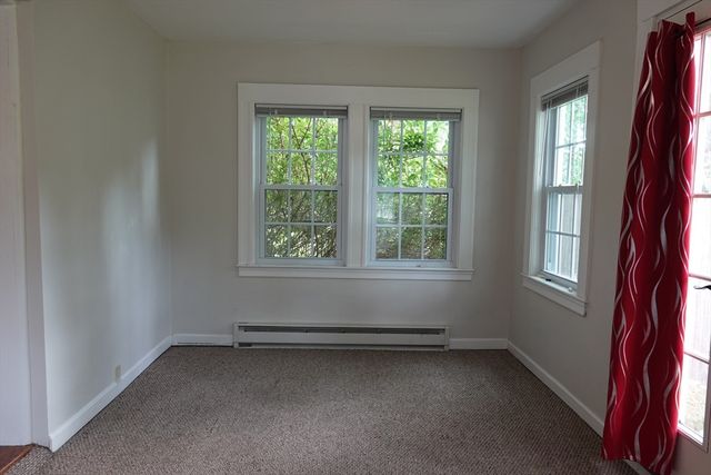 80 Center St, Burlington, MA 01803