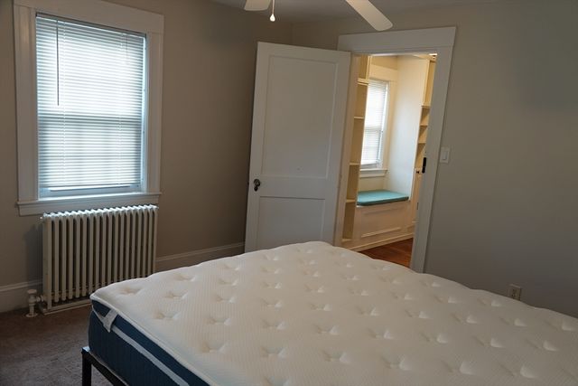80 Center St, Burlington, MA 01803