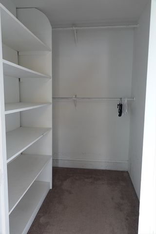 80 Center St, Burlington, MA 01803