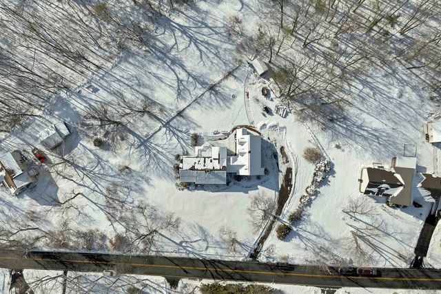 36 Prescott Heights Road, Hooksett, NH 03106