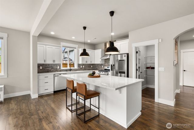 7409 175th Street Ct E, Puyallup, WA 98375