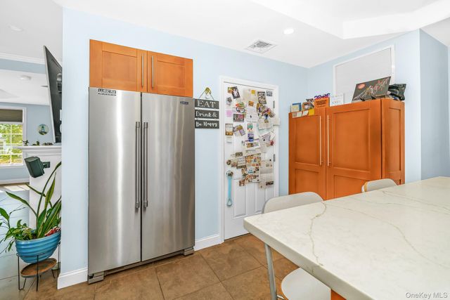 30 East Boulevard, East Rockaway, NY 11518