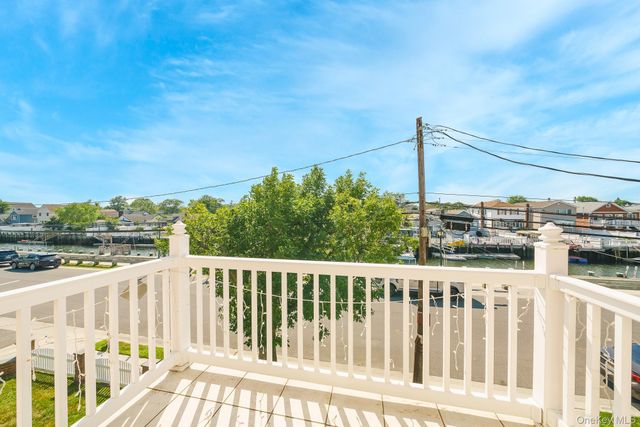 30 East Boulevard, East Rockaway, NY 11518