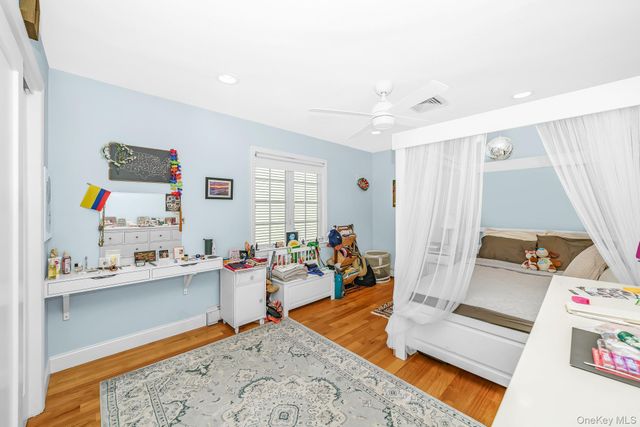 30 East Boulevard, East Rockaway, NY 11518