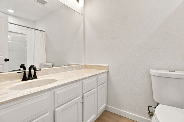 1308 Golden Gate Drive, Carrollton, TX 75007