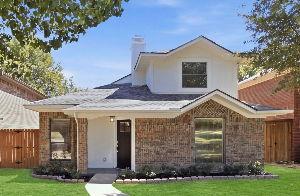 1308 Golden Gate Drive, Carrollton, TX 75007