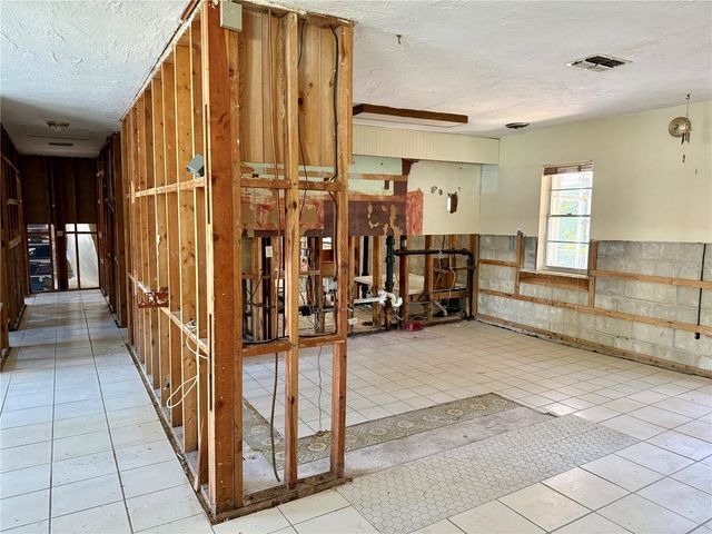 507 58TH STREET, Holmes Beach, FL 34217