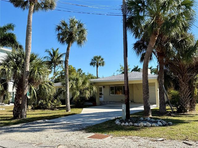 507 58TH STREET, Holmes Beach, FL 34217