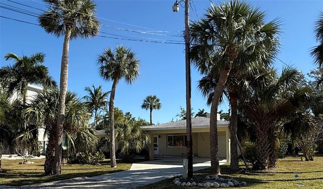 507 58TH STREET, Holmes Beach, FL 34217