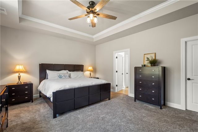 121 Maggie Drive, North Strabane, PA 15330