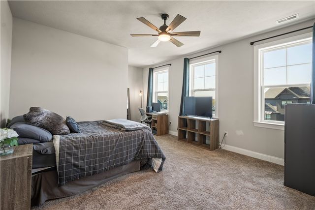 121 Maggie Drive, North Strabane, PA 15330
