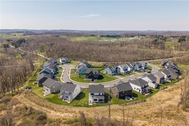 121 Maggie Drive, North Strabane, PA 15330