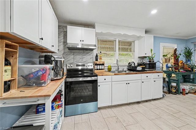 307 Vail Avenue, High Point, NC 28208