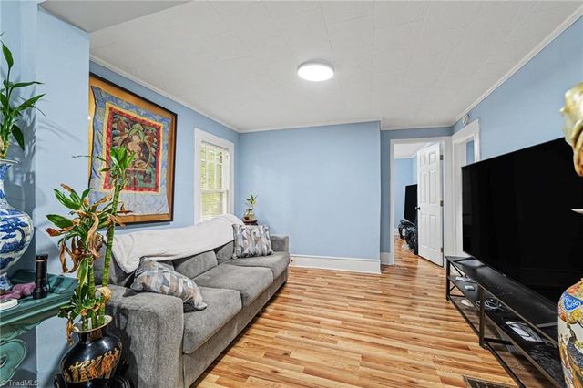 307 Vail Avenue, High Point, NC 28208