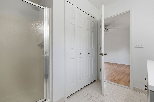 33936 Beaconsfield Street, Clinton Township, MI 48035