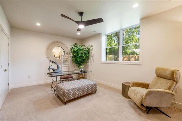 5024 W 72nd Street, Prairie Village, KS 66208