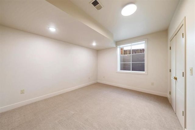 5024 W 72nd Street, Prairie Village, KS 66208