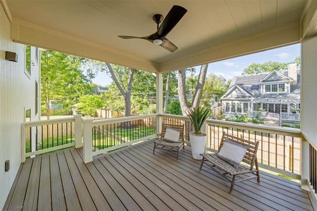 5024 W 72nd Street, Prairie Village, KS 66208