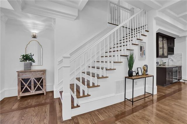 50 NW Lakeland Drive, Atlanta, GA 30305