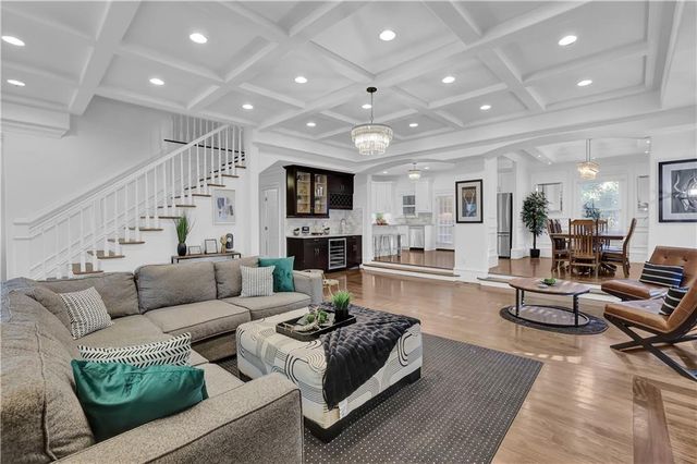 50 NW Lakeland Drive, Atlanta, GA 30305