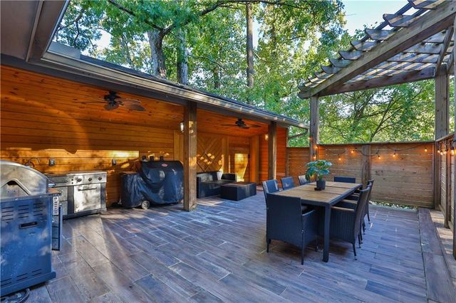 50 NW Lakeland Drive, Atlanta, GA 30305