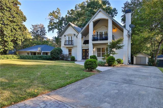 50 NW Lakeland Drive, Atlanta, GA 30305